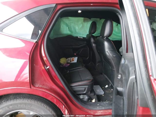 2024 FORD ESCAPE ST-LINE 8