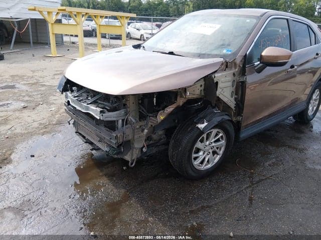2019 MITSUBISHI ECLIPSE CROSS ES 6