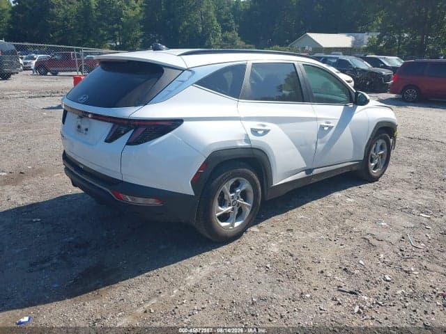2022 HYUNDAI TUCSON SEL 4