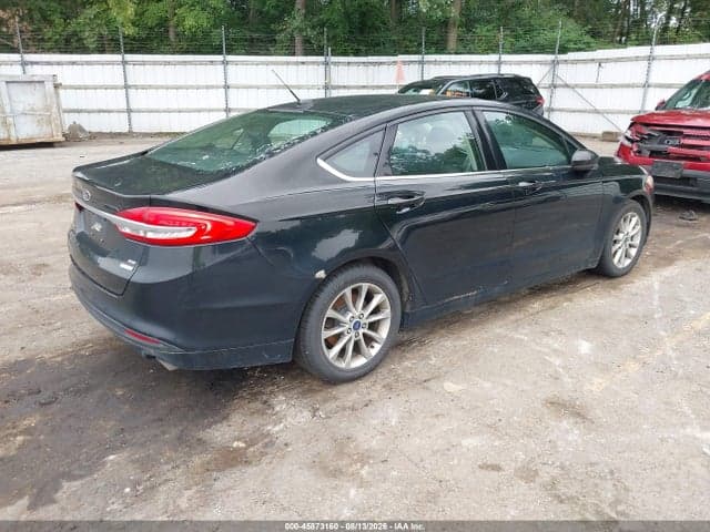 2017 FORD FUSION SE 4
