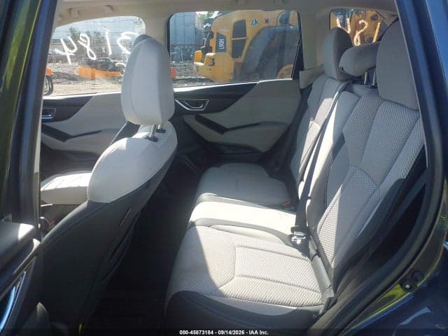 2023 SUBARU FORESTER PREMIUM 8