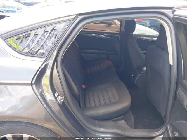 2017 FORD FUSION SE 8