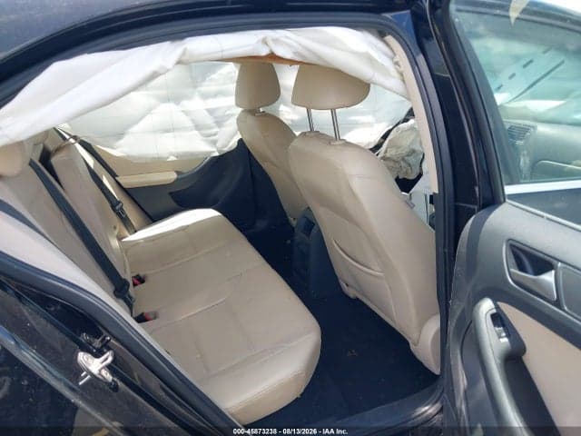 2017 VOLKSWAGEN JETTA 1.4T SE 8