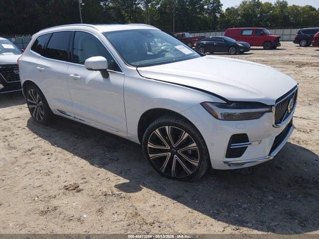 2023 VOLVO XC60 B5 ULTIMATE BRIGHT THEME 1