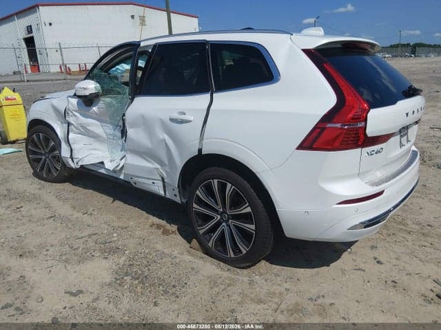 2023 VOLVO XC60 B5 ULTIMATE BRIGHT THEME 3