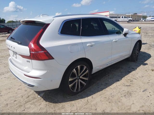2023 VOLVO XC60 B5 ULTIMATE BRIGHT THEME 4