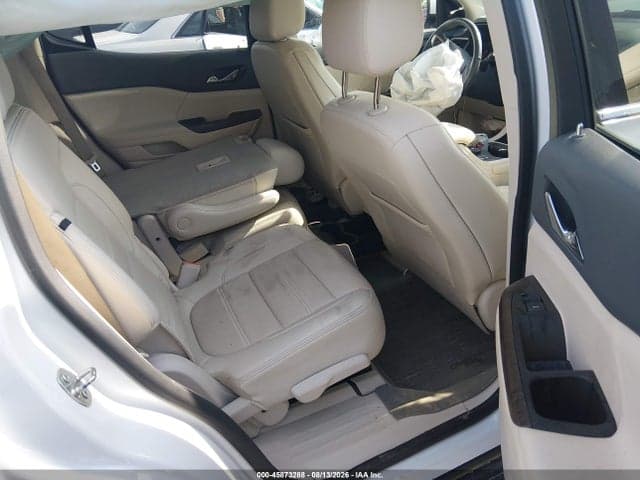 2023 GMC ACADIA AWD DENALI 8