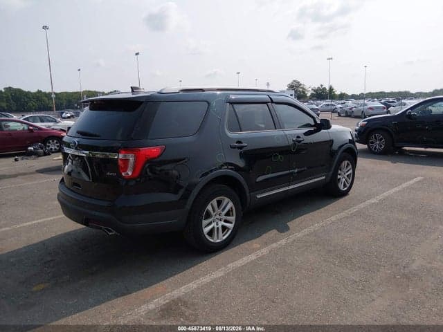2018 FORD EXPLORER XLT 4