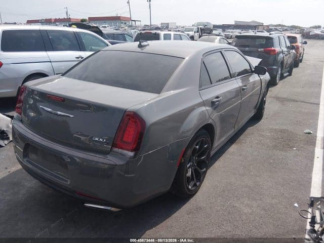 2019 CHRYSLER 300 300S 4