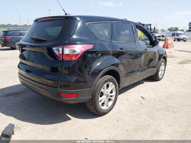 2017 FORD ESCAPE S 4