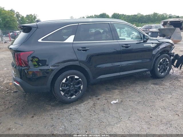 2025 KIA SORENTO S 4