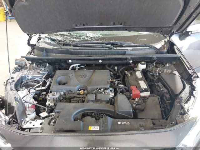 2024 TOYOTA RAV4 XLE 10