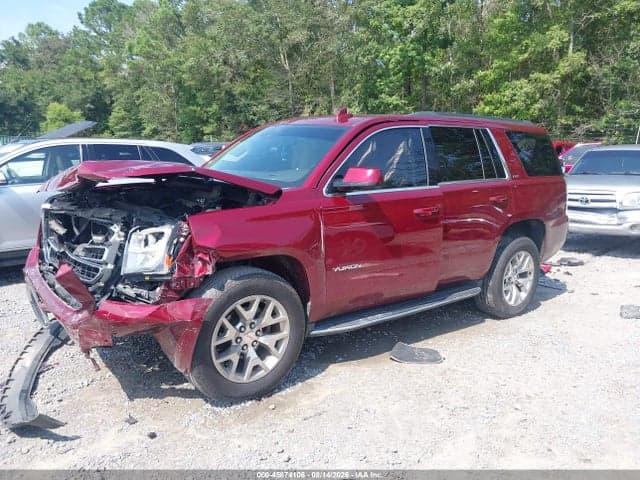 2017 GMC YUKON SLT 2