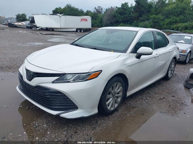 2020 TOYOTA CAMRY LE 2