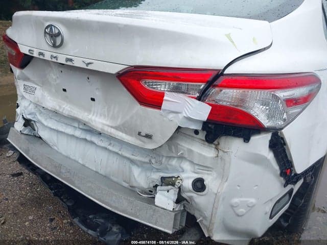 2020 TOYOTA CAMRY LE 6