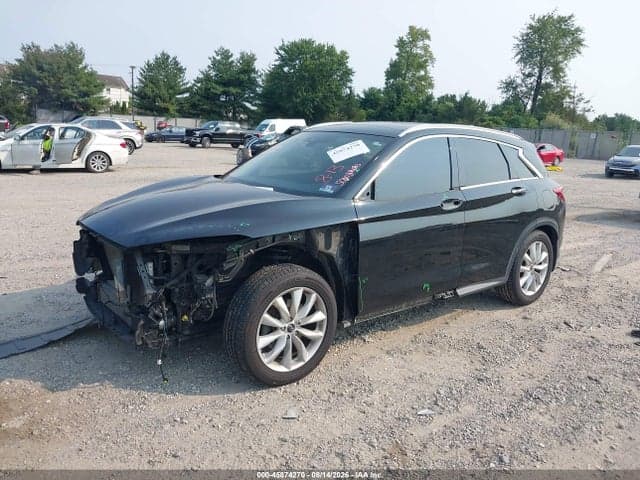 2019 INFINITI QX50 LUXE 2