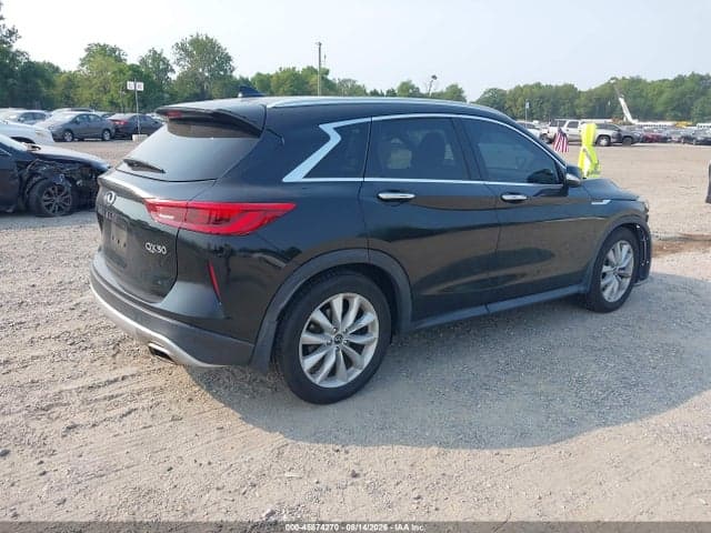 2019 INFINITI QX50 LUXE 4