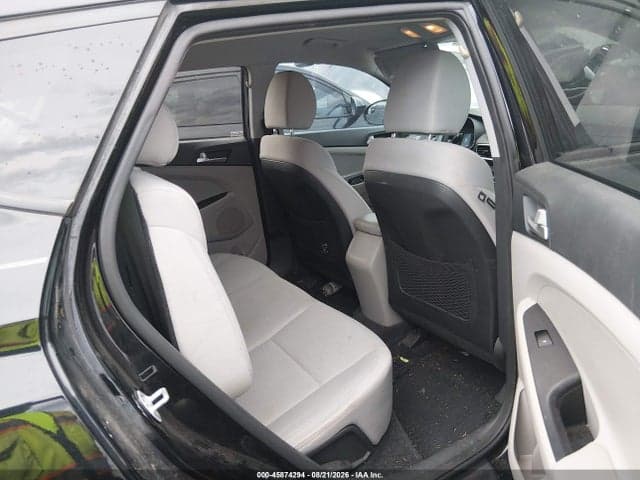 2019 HYUNDAI TUCSON SE 8