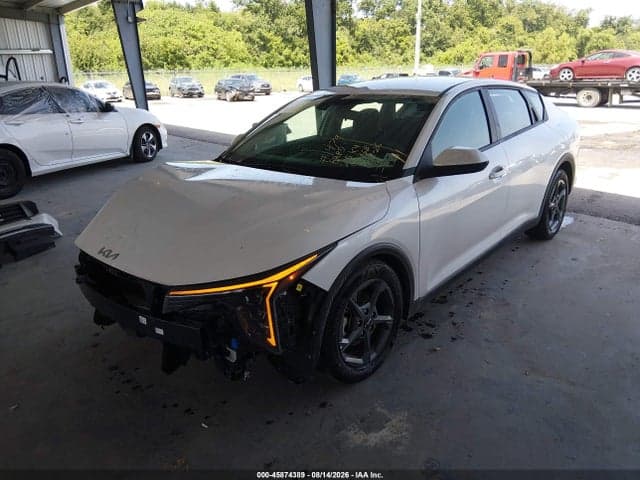 2025 KIA K4 LXS 2
