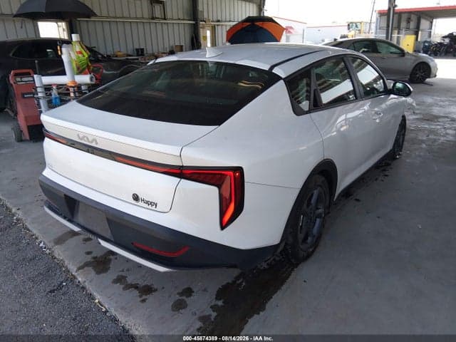 2025 KIA K4 LXS 4
