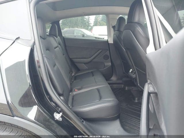 2022 TESLA MODEL Y LONG RANGE DUAL MOTOR ALL-WHEEL DRIVE 8