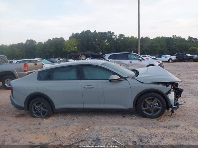 2025 KIA K4 LXS 12