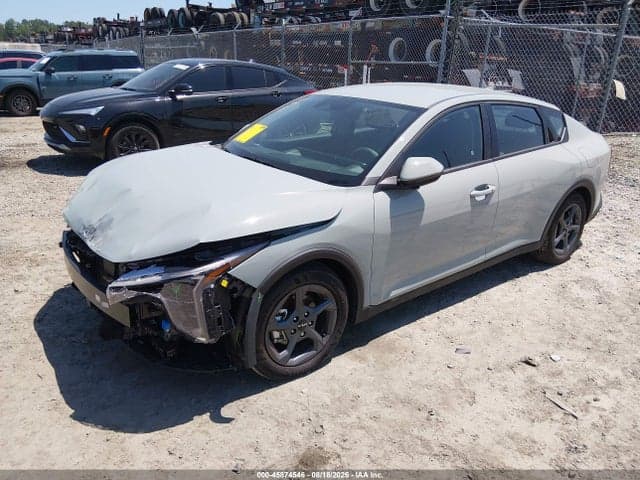 2026 KIA K4 LXS 2