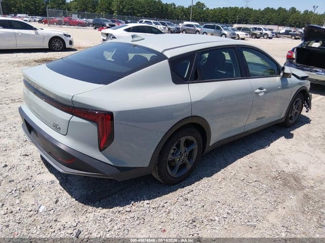 2026 KIA K4 LXS 4