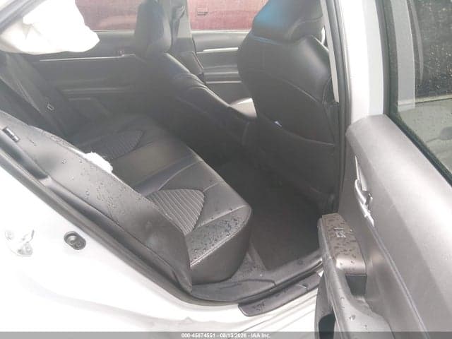 2024 TOYOTA CAMRY SE 8