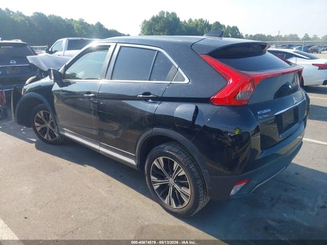 2018 MITSUBISHI ECLIPSE CROSS SE 3