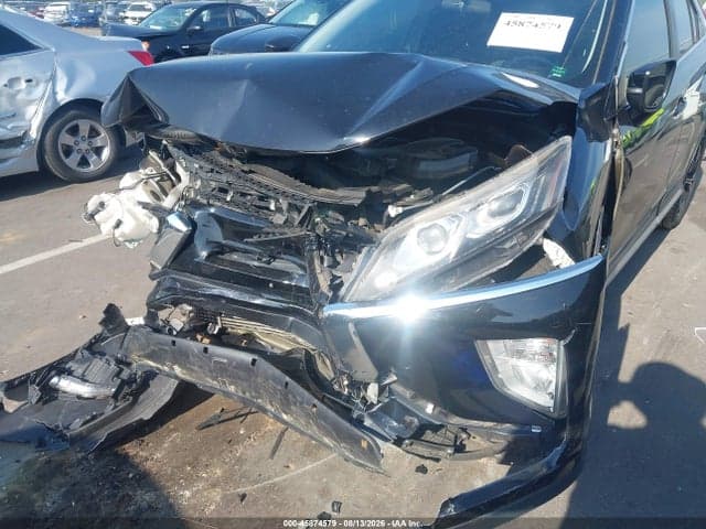 2018 MITSUBISHI ECLIPSE CROSS SE 6