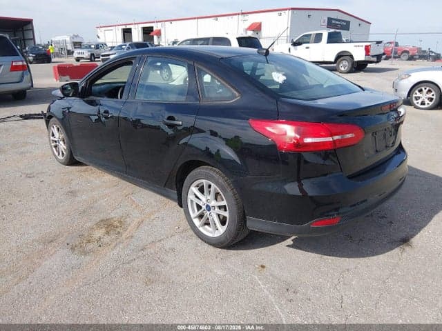 2017 FORD FOCUS SE 3
