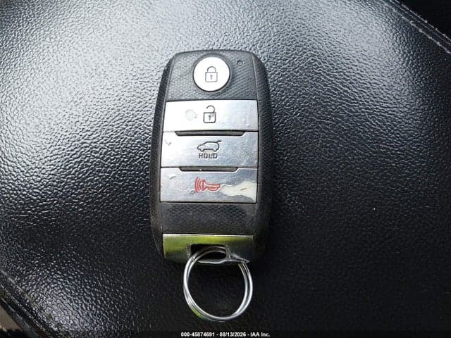2017 KIA SORENTO 2.4L LX 11