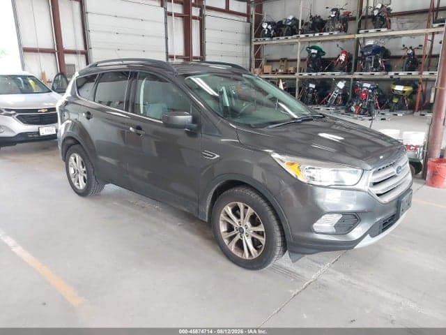 2018 FORD ESCAPE SE 1