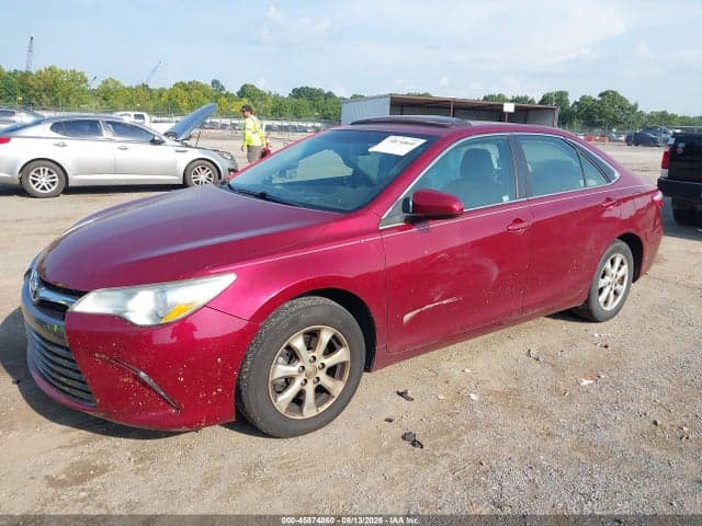 2017 TOYOTA CAMRY LE 2