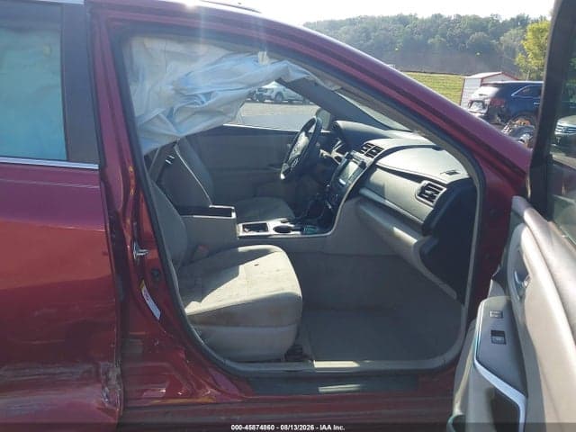 2017 TOYOTA CAMRY LE 5