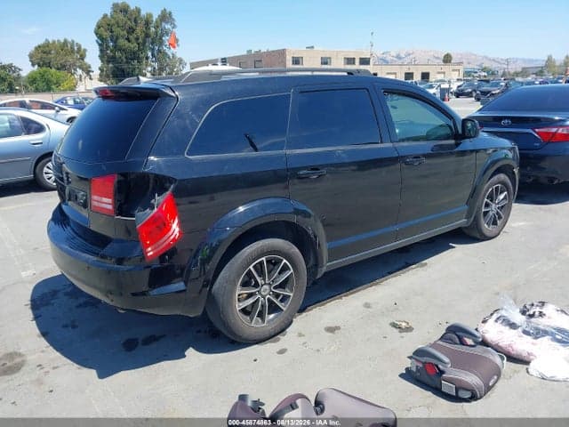 2018 DODGE JOURNEY SE 4