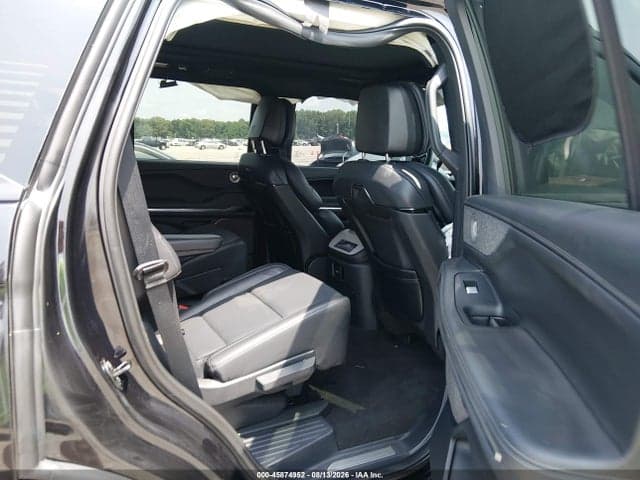 2026 LINCOLN NAVIGATOR RESERVE 8