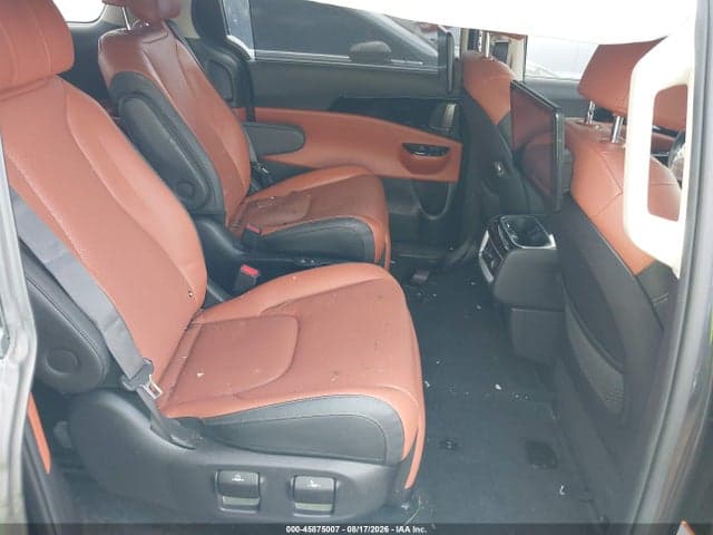 2023 KIA CARNIVAL MPV SX PRESTIGE 8