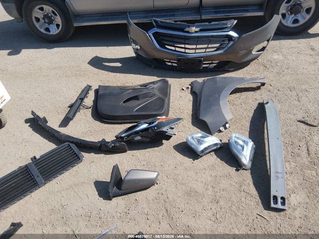 2019 CHEVROLET EQUINOX LT 12