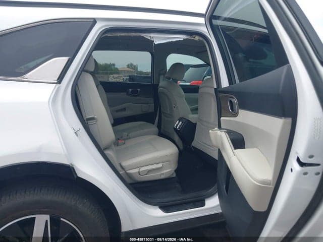 2022 KIA SORENTO EX 8