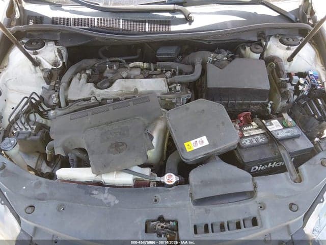 2017 TOYOTA CAMRY SE 10