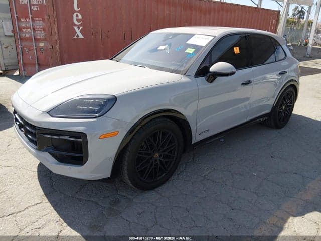 2025 PORSCHE CAYENNE GTS 2
