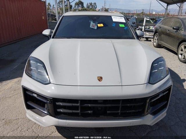 2025 PORSCHE CAYENNE GTS 6