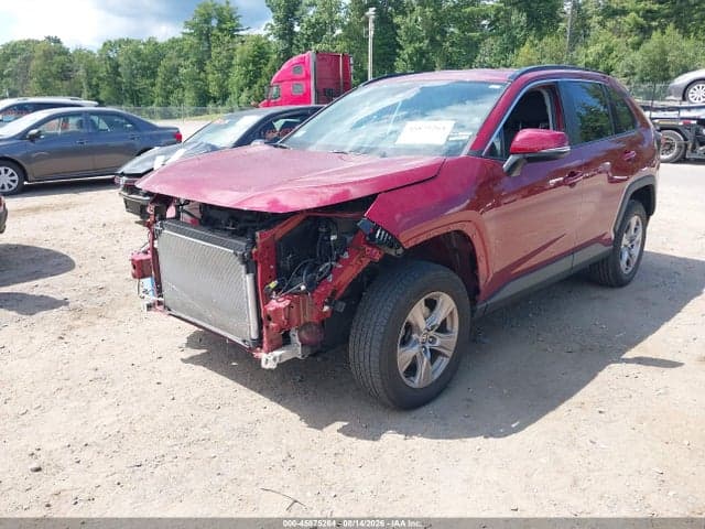 2023 TOYOTA RAV4 XLE 2