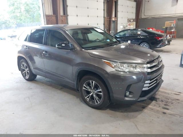 2018 TOYOTA HIGHLANDER LE PLUS 1