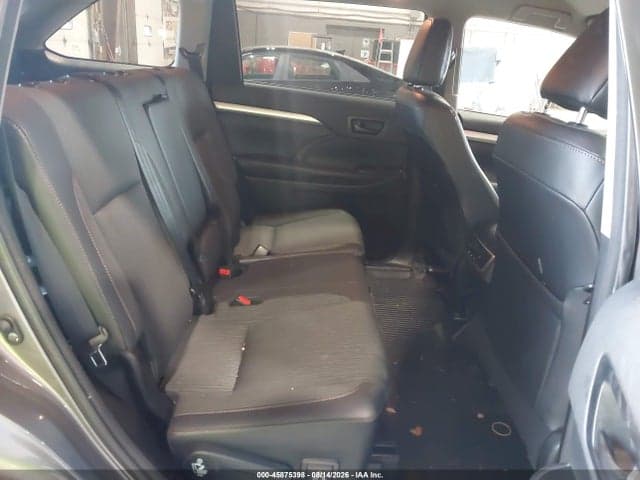 2018 TOYOTA HIGHLANDER LE PLUS 8