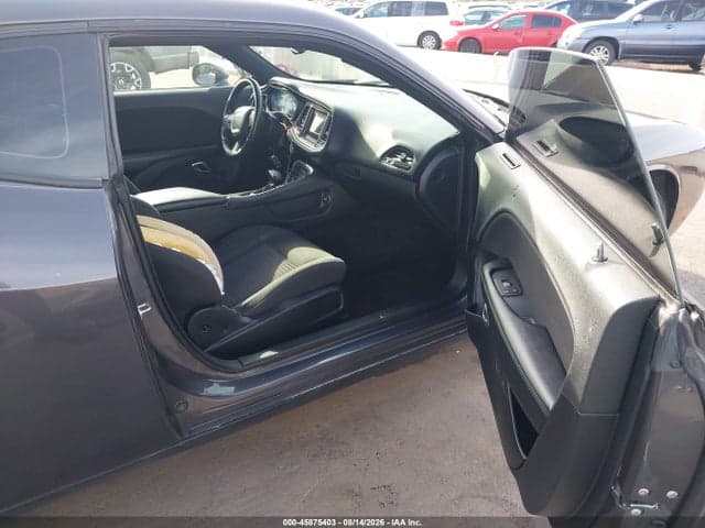 2019 DODGE CHALLENGER SXT 5