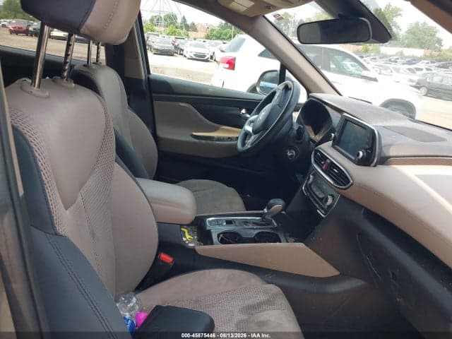 2019 HYUNDAI SANTA FE SE 5