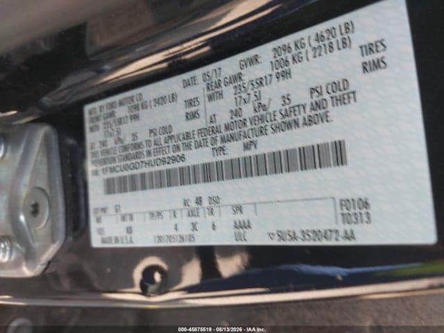2017 FORD ESCAPE SE 9